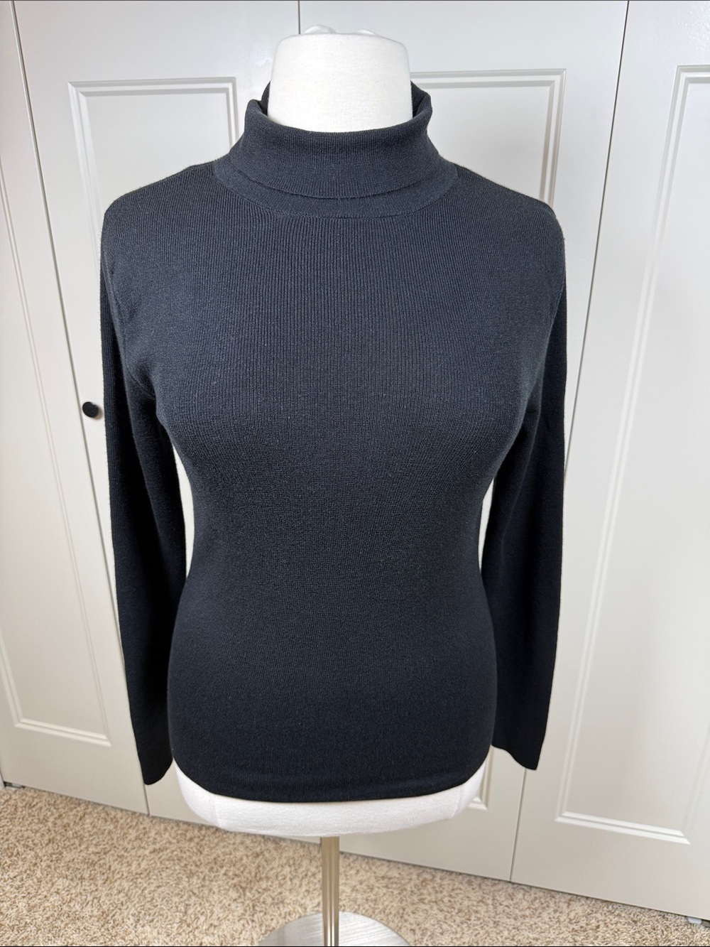 Forever 21 Black Fitted Turtleneck Sweater